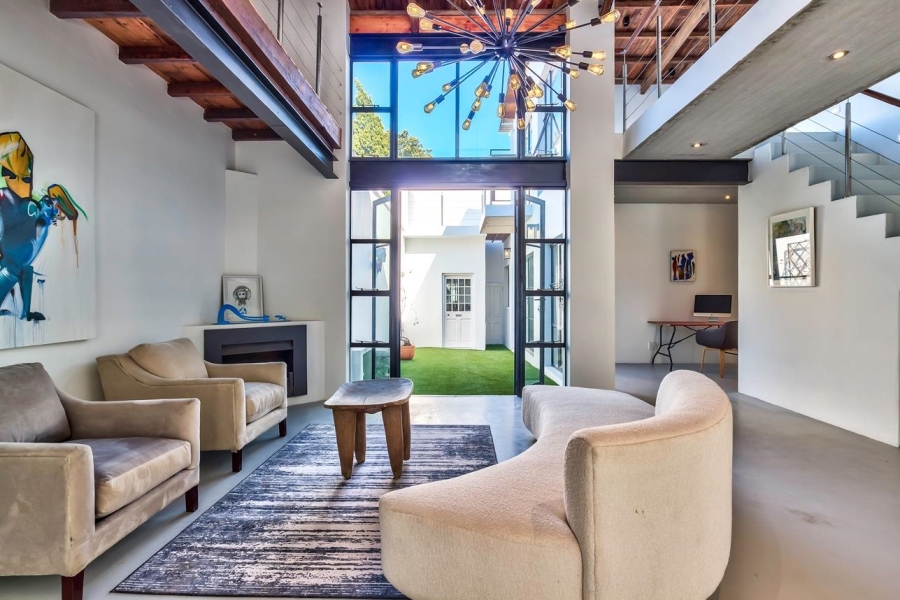 4 Bedroom Property for Sale in Gardens Western Cape